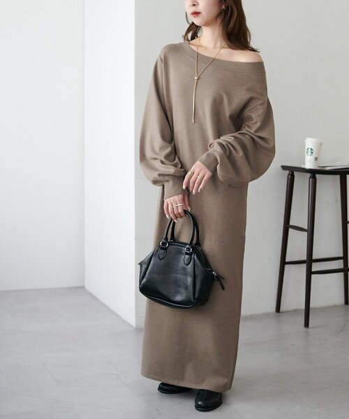 モチモチワンショルワンピース