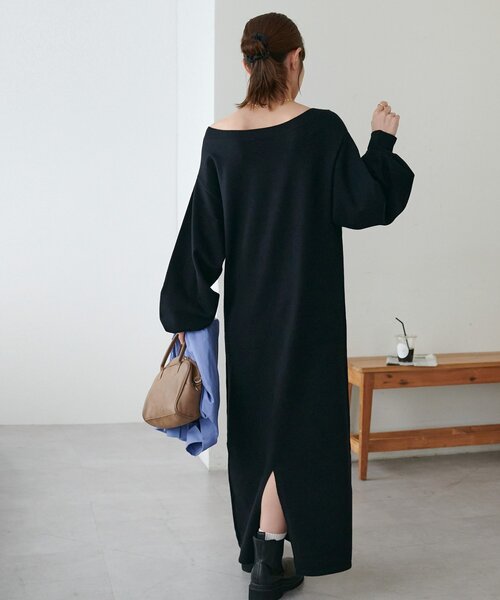 モチモチワンショルワンピース