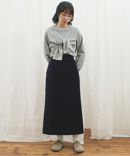 fig London(フィグロンドン)の「VELVET skirt(スカート・レディース・ブラック/ネイビー・1/0)」の10枚目の写真