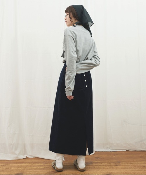 fig London(フィグロンドン)の「VELVET skirt(スカート・レディース・ブラック/ネイビー・1/0)」の5枚目の写真