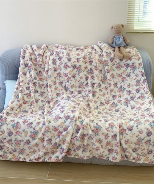 セール】イラスト 総柄ふわふわブランケット（ブランケット）｜SHEPP