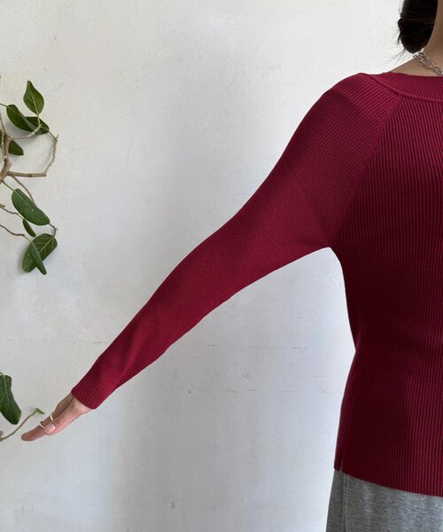 DouDou(ドゥドゥ)の「ボートネックリブニット(ニット/セーター・レディース・グレー/オフホワイト/ブラック/ブラウン/ボルドー・FREE)」の19枚目の写真