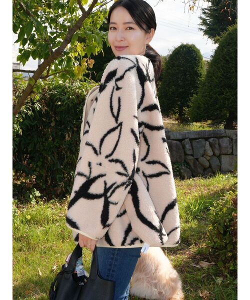 LAGUNAMOON（ラグナムーン）の「【REVIVAL】リバーシブルボアブルゾン（ブルゾン・レディース・アイボリー/ブラック・FREE）」の9枚目の写真