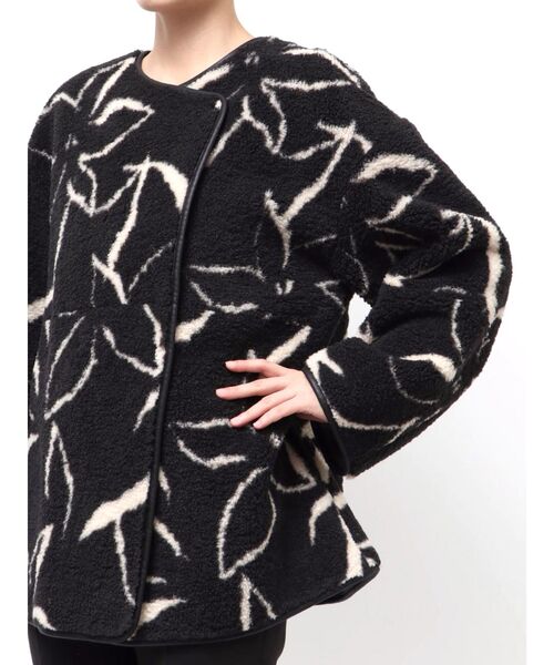 LAGUNAMOON（ラグナムーン）の「【REVIVAL】リバーシブルボアブルゾン（ブルゾン・レディース・アイボリー/ブラック・FREE）」の15枚目の写真