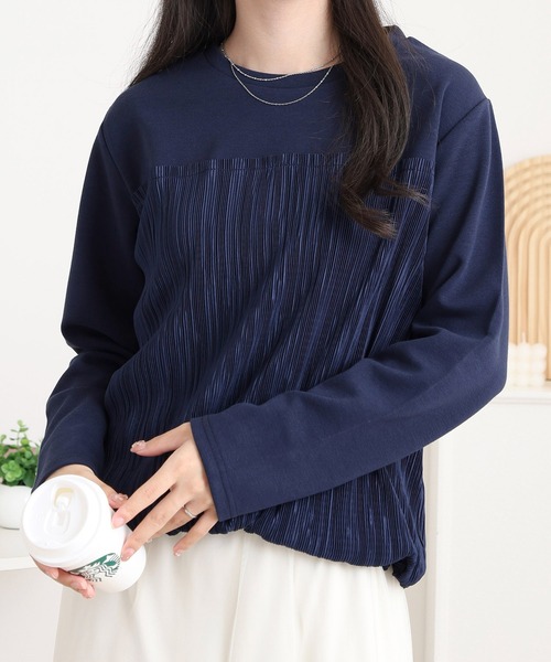 BRODIAEA(ブローディア)の「BRODIAEA 異素材切り替えプリーツプルオーバー(Tシャツ/カットソー・レディース・ブラック/ネイビー/カーキ・40)」の13枚目の写真