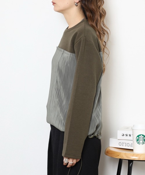 BRODIAEA(ブローディア)の「BRODIAEA 異素材切り替えプリーツプルオーバー(Tシャツ/カットソー・レディース・ブラック/ネイビー/カーキ・40)」の17枚目の写真