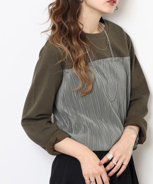 BRODIAEA(ブローディア)の「BRODIAEA 異素材切り替えプリーツプルオーバー(Tシャツ/カットソー・レディース・ブラック/ネイビー/カーキ・40)」の10枚目の写真