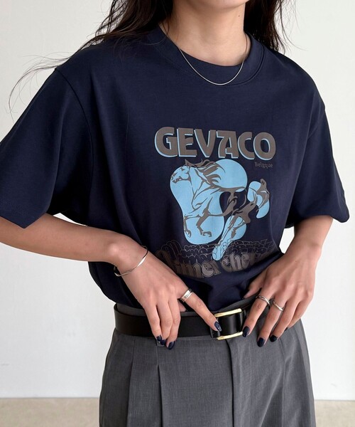 fredy emue(フレディエミュ)の「【GEVACO/ゲバコ】フロントプリントTシャツ(Tシャツ/カットソー・レディース・ブラウン/ネイビー/オフホワイト・38)」の16枚目の写真