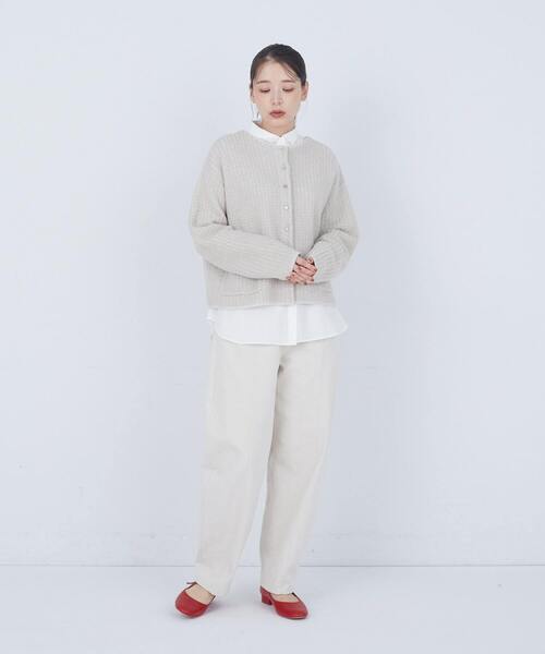 ADIEU TRISTESSE(アデュートリステス)の「ラメ×アルパカウールラーベン柄カーディガン(カーディガン/ボレロ・レディース・ベージュ/ネイビー・FREE)」の5枚目の写真