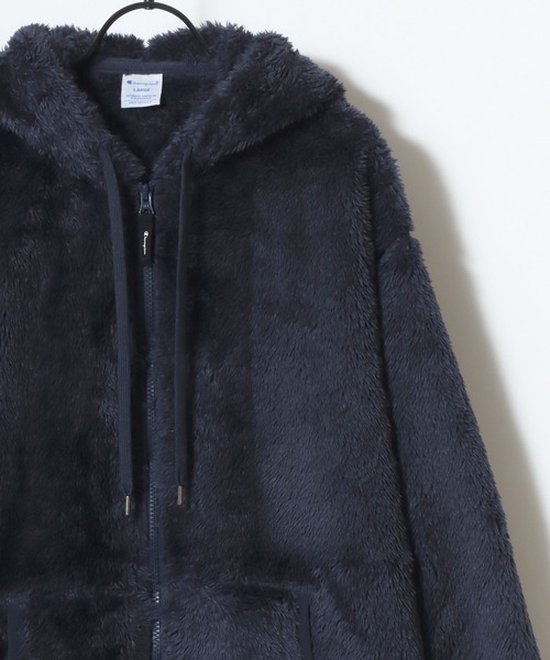 Champion（チャンピオン）の「Champion/チャンピオン SHERPA FLEECE ZIP HOODED JACKET/シェルパフリース ロゴ ワンポイント刺繍 ジップアップパーカー/ボアフリースジャケット/ブルゾン/レディース メンズ（ブルゾン・メンズ・ブラック/オリーブ/ネイビー・M/L/XL）」の6枚目の写真