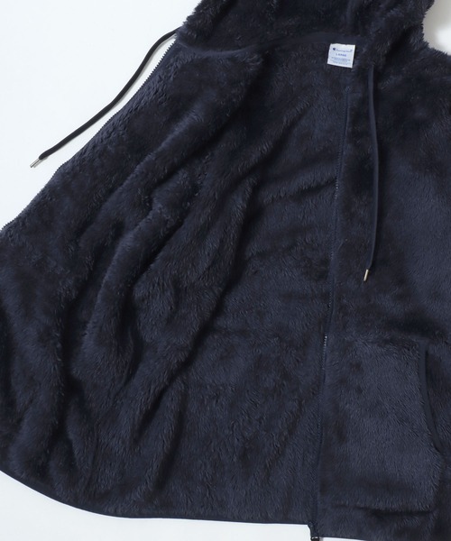 Champion（チャンピオン）の「Champion/チャンピオン SHERPA FLEECE ZIP HOODED JACKET/シェルパフリース ロゴ ワンポイント刺繍 ジップアップパーカー/ボアフリースジャケット/ブルゾン/レディース メンズ（ブルゾン・メンズ・ブラック/オリーブ/ネイビー・M/L/XL）」の17枚目の写真