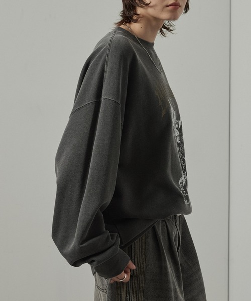 Alfred Alex(アルフレッドアレックス)の「【Alfred Alex】ヴィンテージ加工ピグメント アソートグラフィックオーバーサイズスウェット(スウェット・メンズ・ダークブラウン/ブラック系/ワイン/ブラック/ブルー/ブラック系2・L/M)」の13枚目の写真