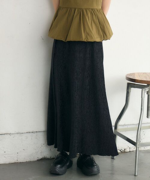 RETRO GIRL(レトロガール)の「ベロア細プリーツSK(スカート・レディース・ブラック/ブラウン/レオパード/ブラック系その他4・FREE)」の9枚目の写真