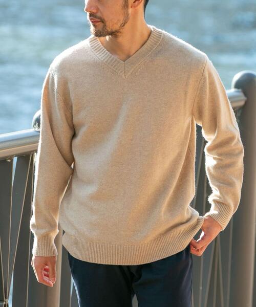 URBAN RESEARCH ROSSO MEN（アーバンリサーチロッソメン）の「『XLサイズあり』ハミルトンラムズウールVネックニット（ニット/セーター・メンズ・ネイビー/ブルー/ベージュ系その他/ベージュ/ブラック/チャコールグレー/ホワイト・X-LARGE/SMALL/LARGE/MEDIUM）」の5枚目の写真