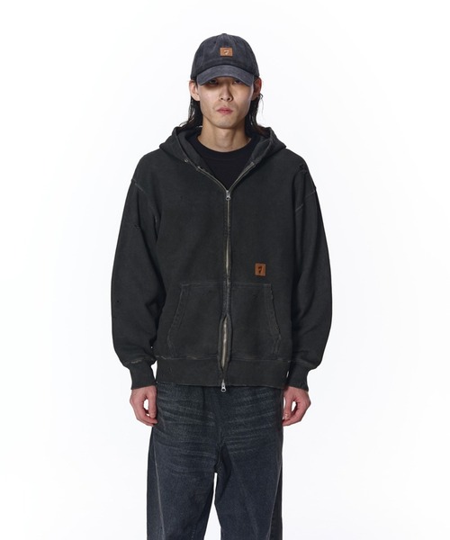 Jieda(ジエダ)の「DAMAGE PATCH ZIP HOODIE(パーカー・メンズ・ブラック/ブラウン・1/2)」の4枚目の写真