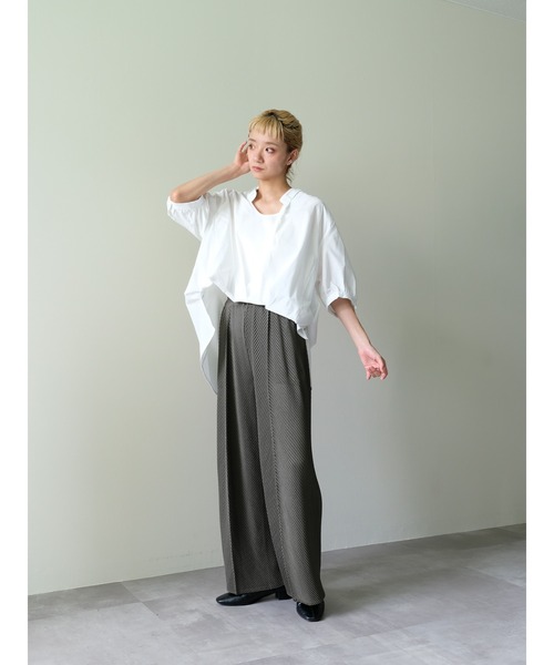 DOLLUPOOPS(ドールアップウップス)の「ヘリンボーンプリーツイージーパンツ(その他パンツ・レディース・カーキ/ブラック・38)」の8枚目の写真