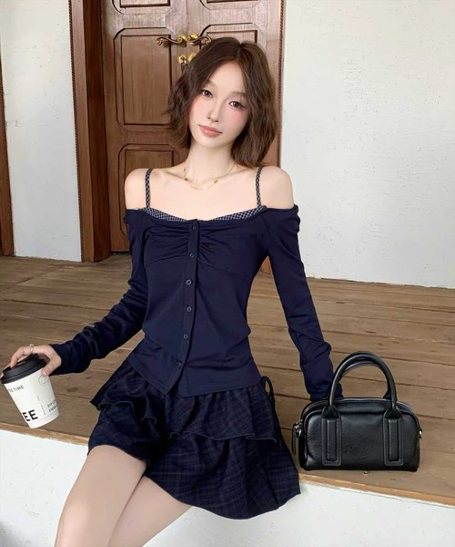 STAY MOTION（ステイモーション）の「【WEB限定】レイヤード風カットソー長袖トップス［韓国ファッション カジュアル］（Tシャツ/カットソー・レディース・ネイビー/ブラウン/チャコールグレー・F）」の13枚目の写真