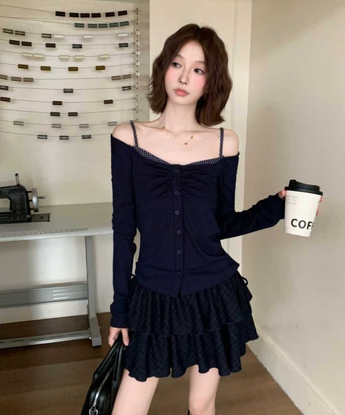 STAY MOTION（ステイモーション）の「【WEB限定】レイヤード風カットソー長袖トップス［韓国ファッション カジュアル］（Tシャツ/カットソー・レディース・ネイビー/ブラウン/チャコールグレー・F）」の12枚目の写真