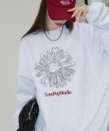 PUBLUX(パブリュクス)のPUBLUX/パブリュクス LOVE POP STUDIO FLOWER EMBROIDERY SWEAT(限定展開)(スウェット)