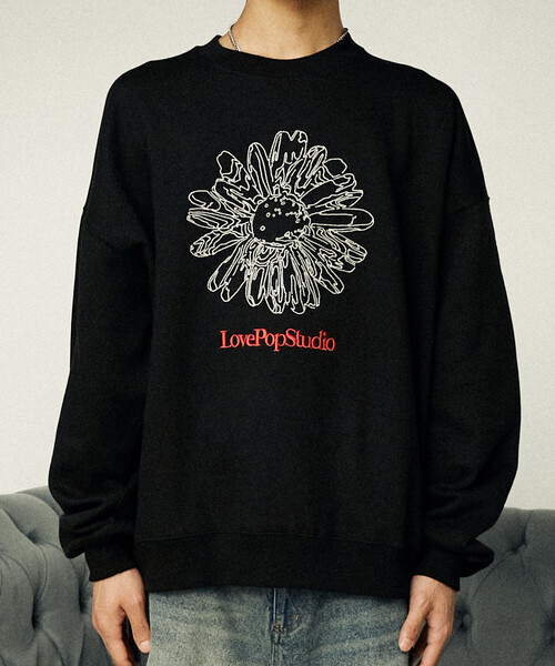 PUBLUX(パブリュクス)の「PUBLUX/パブリュクス LOVE POP STUDIO FLOWER EMBROIDERY SWEAT(限定展開)(スウェット・メンズ・ライトグレー/ネイビー/ブラック・SMALL/MEDIUM/LARGE)」の13枚目の写真