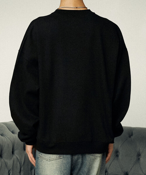 PUBLUX(パブリュクス)の「PUBLUX/パブリュクス LOVE POP STUDIO FLOWER EMBROIDERY SWEAT(限定展開)(スウェット・メンズ・ライトグレー/ネイビー/ブラック・SMALL/MEDIUM/LARGE)」の15枚目の写真