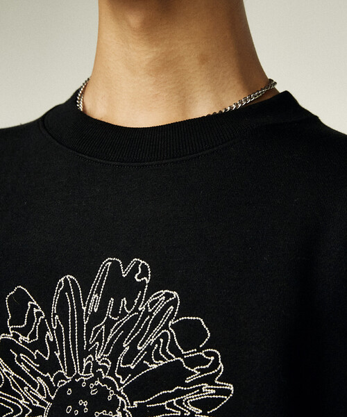 PUBLUX(パブリュクス)の「PUBLUX/パブリュクス LOVE POP STUDIO FLOWER EMBROIDERY SWEAT(限定展開)(スウェット・メンズ・ライトグレー/ネイビー/ブラック・SMALL/MEDIUM/LARGE)」の16枚目の写真