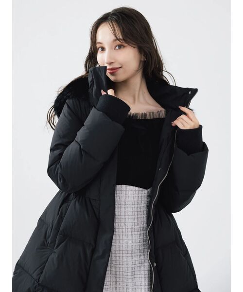 dazzlin（ダズリン）の「リボンチュールオフショルニットトップス（ニット/セーター・レディース・ブラック/オフホワイト/グレー・FREE）」の7枚目の写真