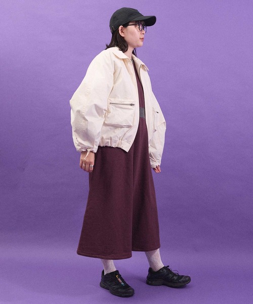 I am I in fact...(アイアムアイインファクト)の「EVO DOWN W ZIP ブルゾン(ダウンジャケット/コート・レディース・ベージュ/スミクロ/オフホワイト・FREE)」の17枚目の写真