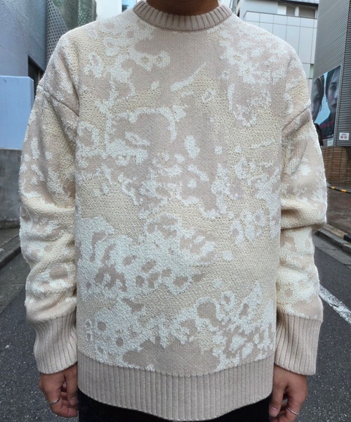 G-STAR（ジースター）の「Loose Jacquard Knit/オーバーサイズジャガード編みカモフラージュニットセーター（ニット/セーター・メンズ・カモフラージュ/ベージュ系その他・X-LARGE/X-SMALL/LARGE/MEDIUM/SMALL）」の2枚目の写真