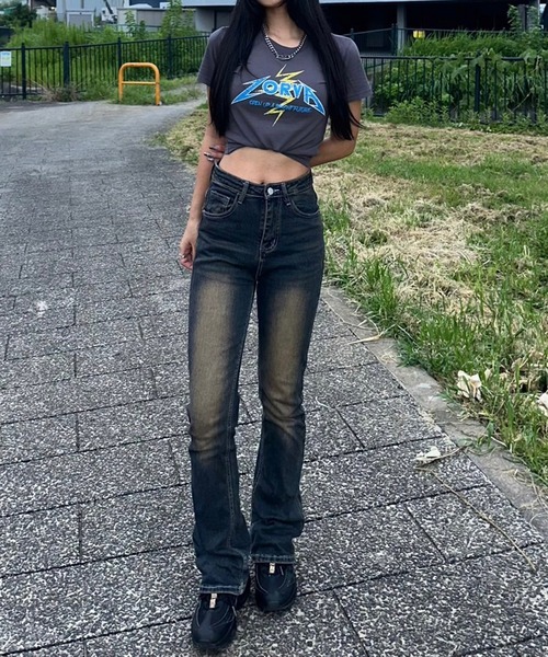 Flugge（フラッジー）の「フレアデニムパンツ（デニムパンツ・レディース・ブラック・MEDIUM/SMALL）」の5枚目の写真