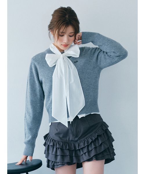 FURFUR（ファーファー）の「ロゴ刺繍クルーネックセーター（ニット/セーター・レディース・アイボリー/ピンク/グレー/ネイビー/ライトブルー・F）」の6枚目の写真