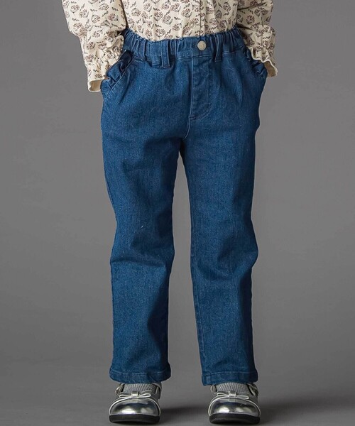 BeBe Petits Pois Vert（ベベプチポワヴェール）の「【店舗限定】フリルストレッチデニムロングパンツ(95~150cm)（デニムパンツ・キッズ・ブラック/ネイビー・120cm/130cm/95cm/110cm/140cm/100cm/150cm）」の2枚目の写真
