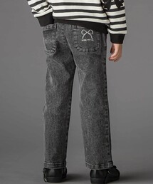 BeBe Petits Pois Vert | 【店舗限定】フリルストレッチデニムロングパンツ(95~150cm)(デニムパンツ)