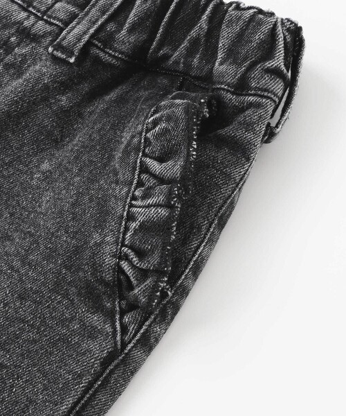 BeBe Petits Pois Vert（ベベプチポワヴェール）の「【店舗限定】フリルストレッチデニムロングパンツ(95~150cm)（デニムパンツ・キッズ・ブラック/ネイビー・120cm/130cm/95cm/110cm/140cm/100cm/150cm）」の14枚目の写真