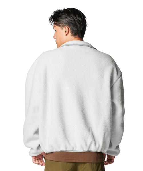 UNDER ARMOUR(アンダーアーマー)の「UAシェルパ ジャケット(ライフスタイル/メンズ)(その他アウター・メンズ・グレー・L/3XL/M/XL/2XL/S)」の2枚目の写真