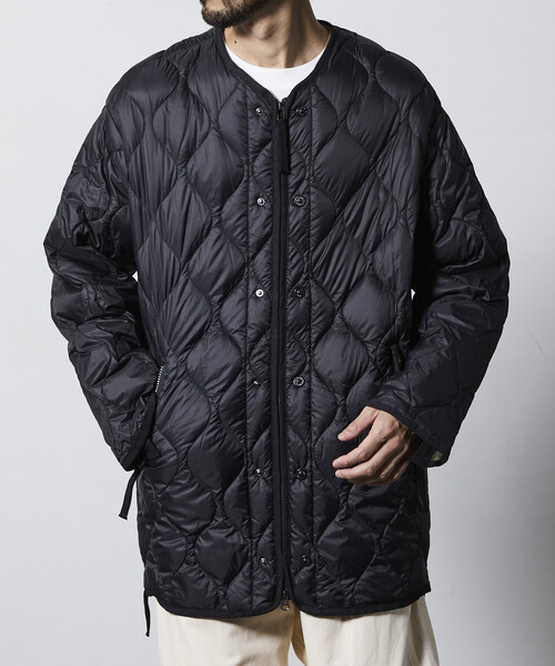 TAION（タイオン）の「限定展開 TAION/タイオン M65 ライナーWジップ ダウンジャケット-ソフトシェル / M65LSZBML-1（ダウンジャケット/コート・メンズ・ブラック/オリーブ・LARGE/MEDIUM/X-LARGE/SMALL）」の2枚目の写真