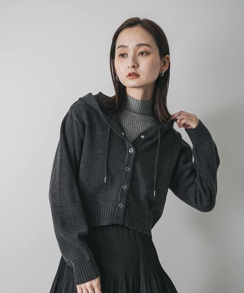 SENSE OF PLACE by URBAN RESEARCH（センスオブプレイスバイアーバンリサーチ）の「コンパクトフーディセーター（ニット/セーター・レディース・アイボリー/チャコールグレー/レッド・ONE）」の15枚目の写真