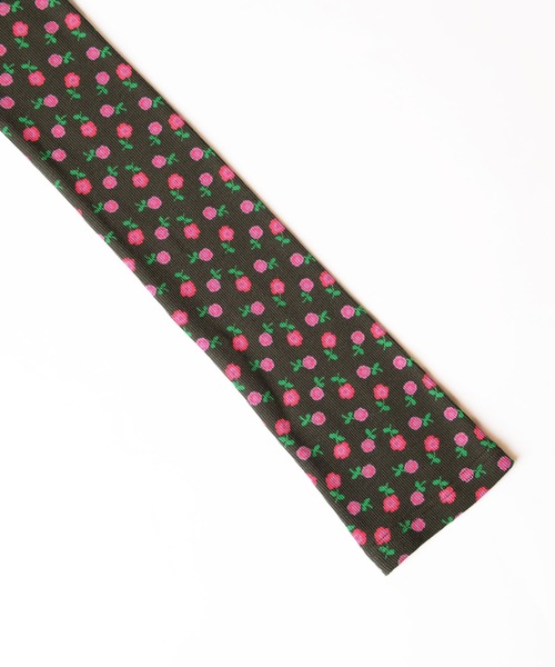 HOLIDAY(ホリデイ)の「SUPER RIB PADDED SHOULDER L/S DRESS (FLOWER) スーパーリブパディッドショルダーロングスリーブドレス (フラワー)(ワンピース・レディース・ブルー/チャコールグレー・ONE SIZE)」の16枚目の写真