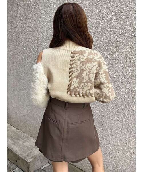 MURUA（ムルーア）の「ショルダーフラワーシャギーニット（ニット/セーター・レディース・ブラック/アイボリー/ネイビー/ブラウン・FREE）」の17枚目の写真