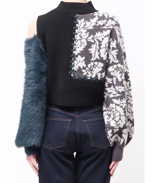 MURUA（ムルーア）の「ショルダーフラワーシャギーニット（ニット/セーター・レディース・ブラック/アイボリー/ネイビー/ブラウン・FREE）」の14枚目の写真