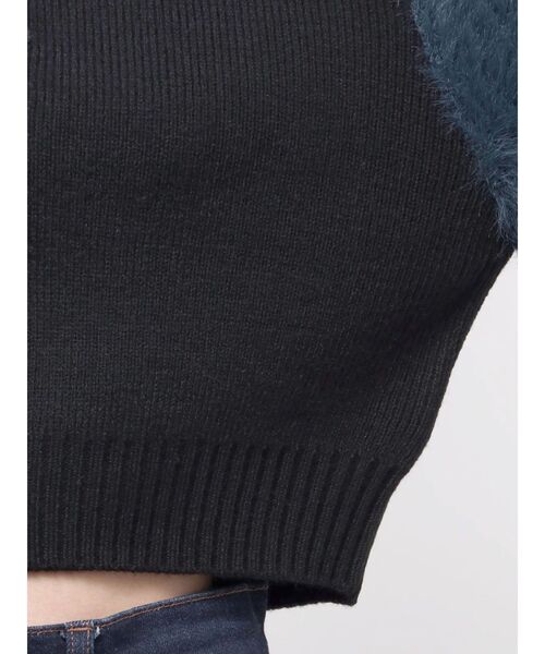 MURUA（ムルーア）の「ショルダーフラワーシャギーニット（ニット/セーター・レディース・ブラック/アイボリー/ネイビー/ブラウン・FREE）」の7枚目の写真