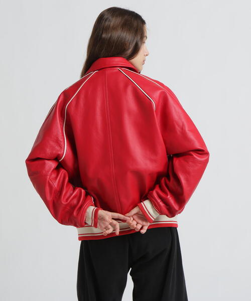 MOUSSY(マウジー)の「《AVIREX×MOUSSY》LEATHER VARSITY JACKET(スタジャン・レディース・レッド・F)」の20枚目の写真