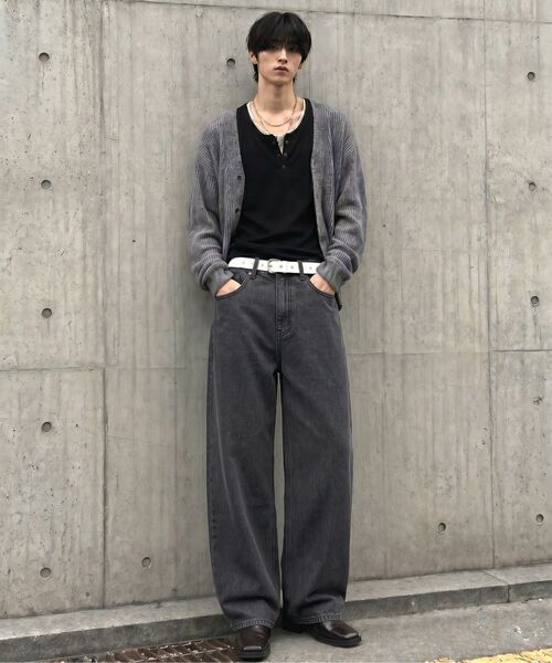 AGOD(エージーオーディー)の「イージーワイドデニムパンツ【グレー】(デニムパンツ・レディース・その他・LARGE/X-LARGE/X-SMALL/SMALL/MEDIUM)」の11枚目の写真