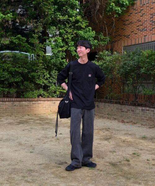 AGOD(エージーオーディー)の「イージーワイドデニムパンツ【グレー】(デニムパンツ・レディース・その他・LARGE/X-LARGE/X-SMALL/SMALL/MEDIUM)」の16枚目の写真