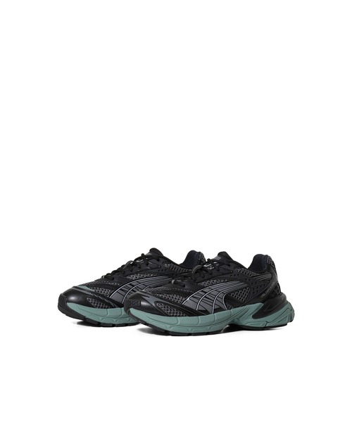 PUMA（プーマ）の「VELOPHASIS XX（スニーカー・メンズ・ブラック×グリーン・25.5cm/26cm/26.5cm/27cm/27.5cm/28cm/28.5cm/23cm/23.5cm/24cm/24.5cm/25cm）」の2枚目の写真
