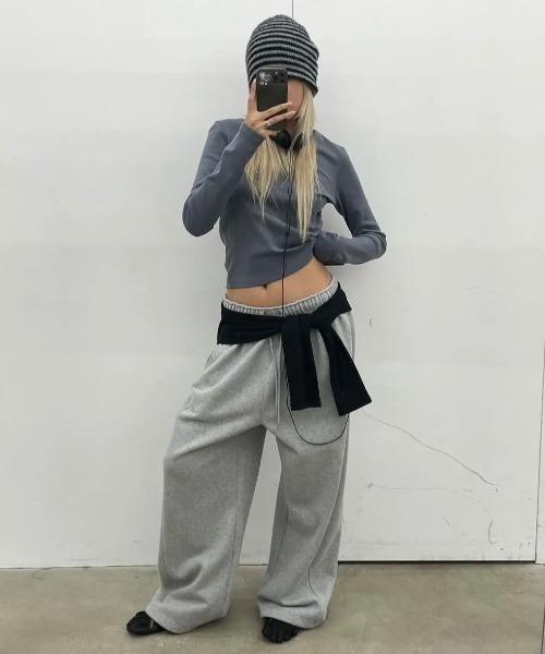 BLACKUP（ブラックアップ）の「[B-BASIC]  起毛スウェット2WAYワイドスウェットパンツ（スウェットパンツ・レディース・グレー/ブラック/ワイン/ダークブルー・LARGE/MEDIUM）」の13枚目の写真