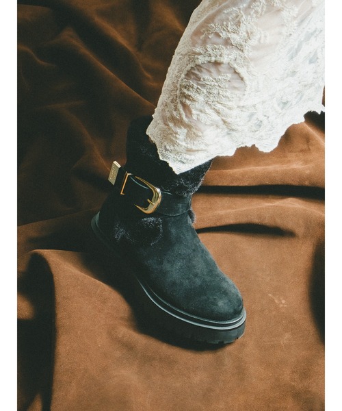 STEVE MADDEN(スティーブマデン)の「ファースエードショートブーツ/S.MADDEN LODGE-VA(ブーツ・レディース・タン/ブラック系その他・22.5cm/23.0cm/23.5cm/23.5-24/24.0cm/24.5cm)」の2枚目の写真