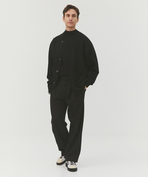 CASHMERE CASHMERE(カシミヤカシミヤ)の「【CASHMERE CASHMERE/カシミヤカシミヤ】CASHMERE REVERSIBLE CARDIGAN/カシミヤリバーシブルカーディガン/ニット(カーディガン/ボレロ・レディース・ダークグリーン/ブラック/ダークネイビー/モカ/ダークグレー・44/40)」の6枚目の写真