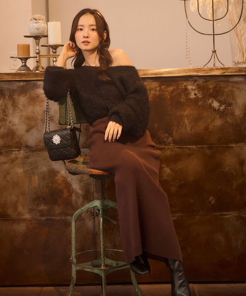 Seemi. byNICECLAUP（ シーミーバイナイスクラップ）の「【Seemi.】切り替えニットワンピ（ワンピース・レディース・ブラック/パープル系その他/ベージュ・FREE）」の2枚目の写真