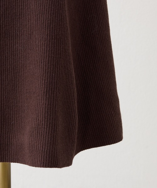 Seemi. byNICECLAUP（ シーミーバイナイスクラップ）の「【Seemi.】切り替えニットワンピ（ワンピース・レディース・ブラック/パープル系その他/ベージュ・FREE）」の5枚目の写真